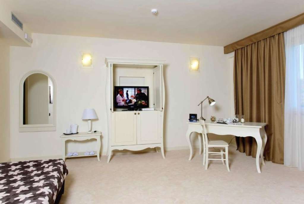 Virginia Resort & Spa - Adults Only Monteforte Irpino Bilik gambar